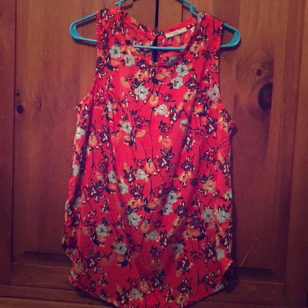Women’s Abercrombie & Fitch Top